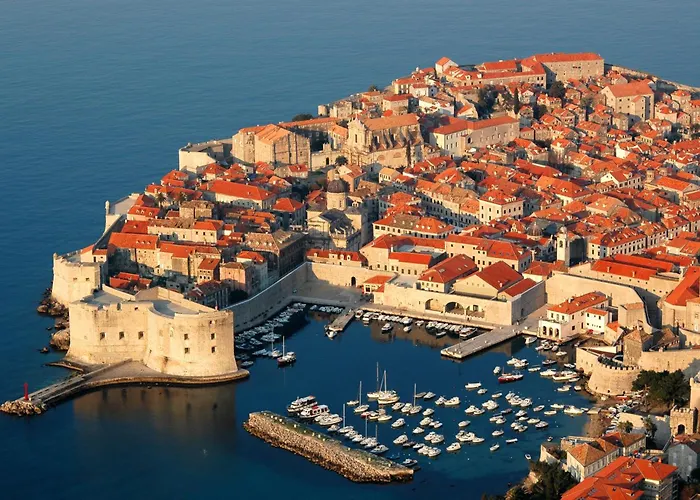 Kompas Дубровник