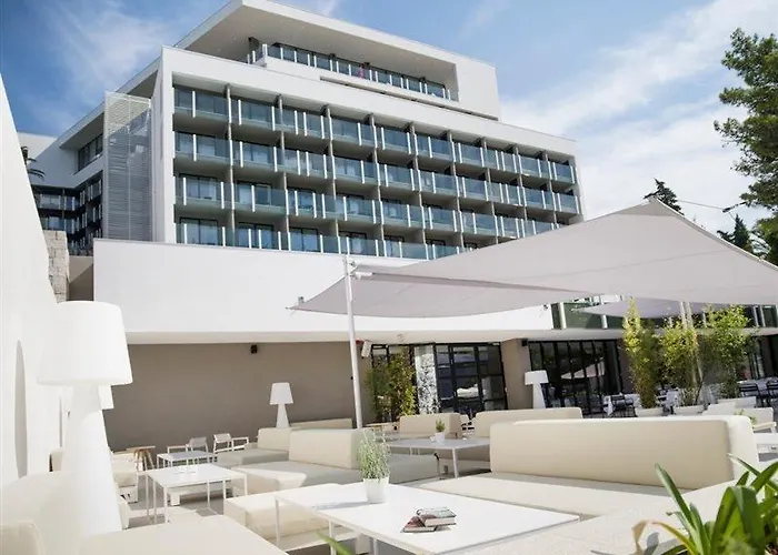 Kompas Дубровник