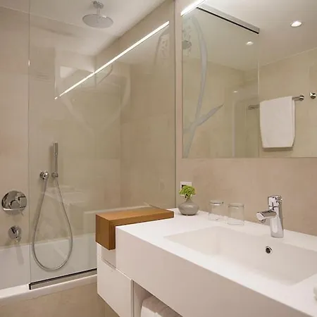 Kompas Hotel