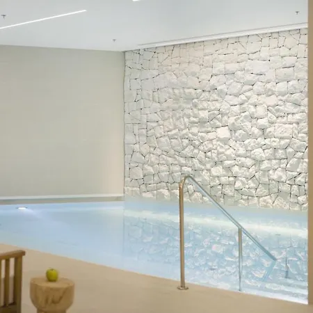 Kompas فندق دوبروفينك