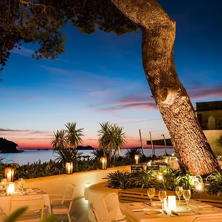 ホテル コンパス