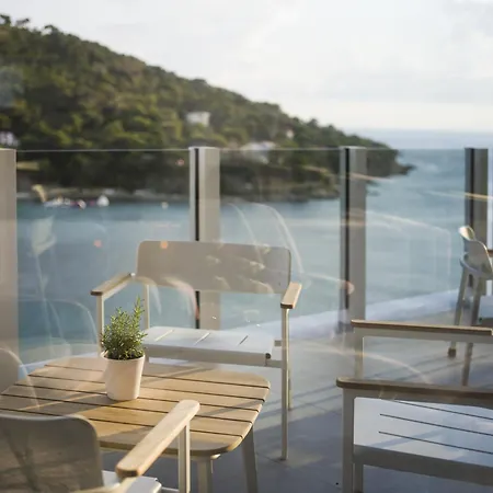 コンパス ホテル